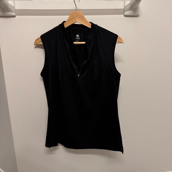 Black Sleeveless Women's Top - Picture 2 of 4
